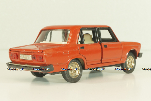 Ваз-2105 А39, красный, август 86г., Тантал/Радон 1:43