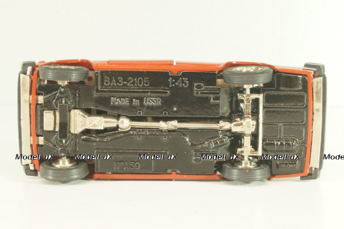 Ваз-2105 А39, красный, август 86г., Тантал/Радон 1:43