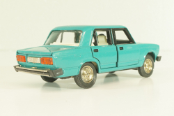 Ваз-2105,  Lada 1300, бирюзовый, сентябрь 86г., Тантал/Радон 1:43