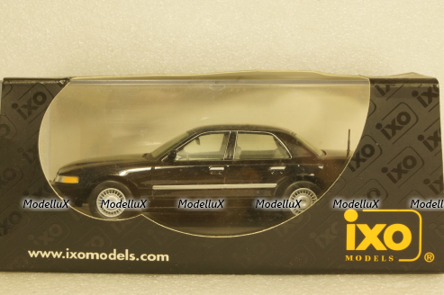 Ford Crown Victoria 2000, MOC036, IXO 1:43