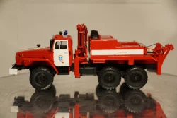 Ford Crown Victoria 2000, MOC036, IXO 1:43