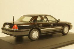 Ford Crown Victoria 2000, MOC036, IXO 1:43