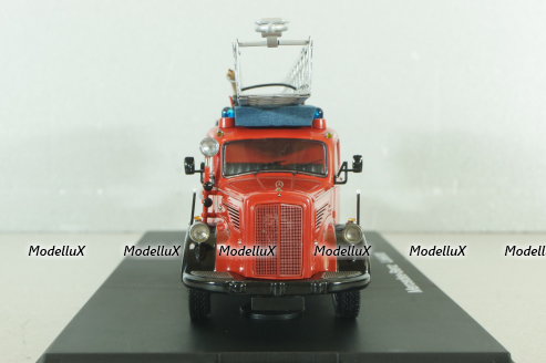 Mercedes L 6600  fire ladder 1951, red, 03091, Schuco 1:43