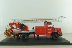 Mercedes L 6600  fire ladder 1951, red, 03091, Schuco 1:43