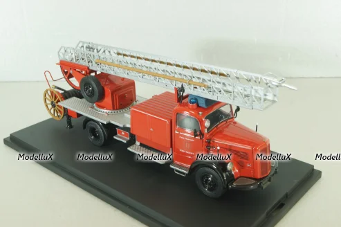 Mercedes L 6600  fire ladder 1951, red, 03091, Schuco 1:43