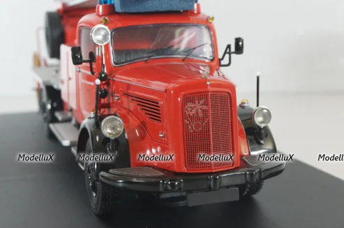 Mercedes L 6600  fire ladder 1951, red, 03091, Schuco 1:43