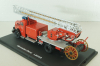 Mercedes L 6600  fire ladder 1951, red, 03091, Schuco 1:43