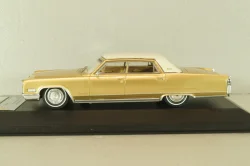 Cadillac Fleetwood Sixty Special Brougham 1967, Champagne, PRD0013, PremiumX 1:43