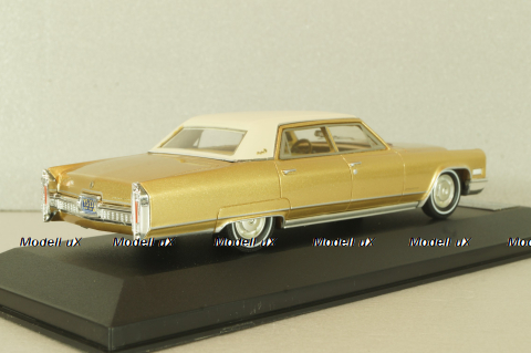 Cadillac Fleetwood Sixty Special Brougham 1967, Champagne, PRD0013, PremiumX 1:43