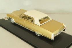 Cadillac Fleetwood Sixty Special Brougham 1967, Champagne, PRD0013, PremiumX 1:43