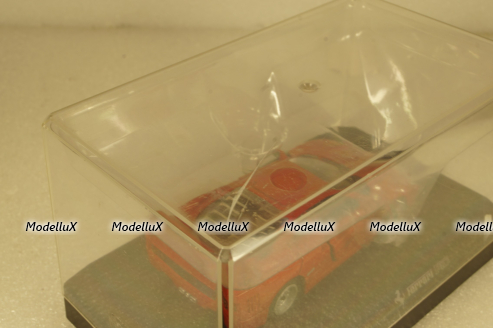 Ferrari F40, Detail Cars 1:43