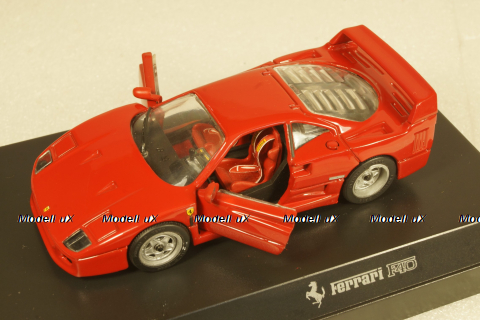 Ferrari F40, Detail Cars 1:43