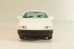 Volkswagen Passat (B3) 1988, white, Gama 1:43