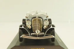 Auburn Boat Tail Roadster 1933, black, MUS037, IXO Museum 1:43