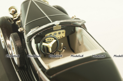 Auburn Boat Tail Roadster 1933, black, MUS037, IXO Museum 1:43
