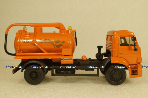 Камаз-43253 КО-510 К ассенизаторная машина №7, Киммерия 1:43
