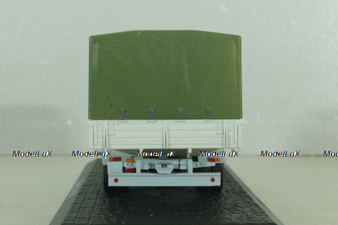 Robur LD 3001 truck with canvas top, light green, Atlas 1:43