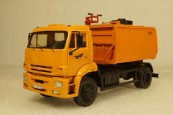 Камаз-43253 КО-440-4К1 мусоровоз с боковой загрузкой, Киммерия 1:43
