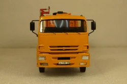 Камаз-43253 КО-440-4К1 мусоровоз с боковой загрузкой, Киммерия 1:43