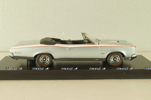 Pontiac GTO Convertible 1966, light blue, 46070, Neo 1:43