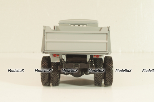 Маз-205 самосвал, серый, Автоистория 1:43