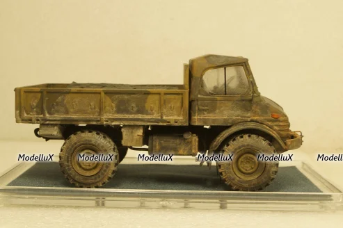 Mercedes Unimog U426 Армия Аргентины камуфляж с боковыми стеклами и со следами эксплуатации, KV мастерская 1:43