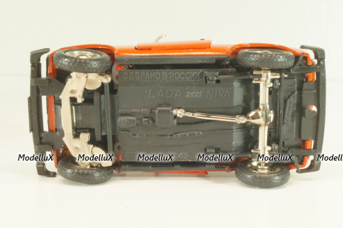 Ваз-2121 Лада Нива, март 1995г., красная, Тантал/Радон 1:43