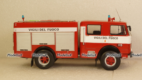 OM 150 II SERIE - Italia 1980, Pompieri Italy collection #26 1:43