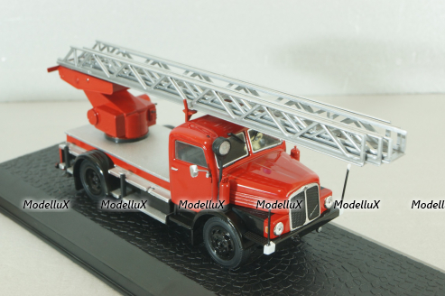 IFA S4000-1 DL25 Fire Engine , Atlas 1:43