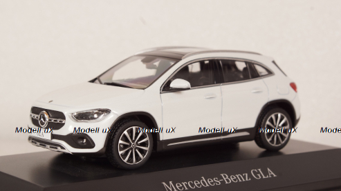 Mercedes GLA H247 digital white, B66961034, Spark 1:43