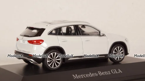 Mercedes-Benz GLA (H247)  2020, digital white, B66961034, Spark 1:43