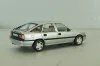 Opel Vectra (A) GL hatchback,Wayne Cherry 1988, silver, OPCD138, Opel Collection Designer #138 1:43