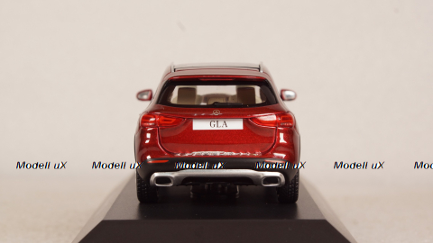 Mecedes GLA H247 designo patagonien red, B66961035, Spark 1:43 Уценка!