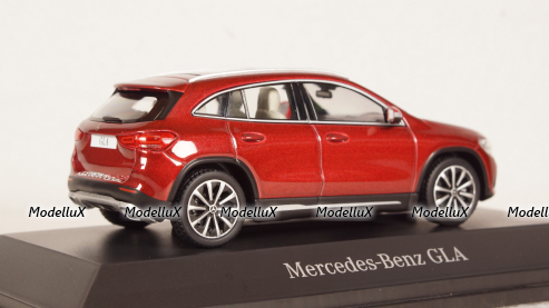 Mecedes GLA H247 designo patagonien red, B66961035, Spark 1:43 Уценка!