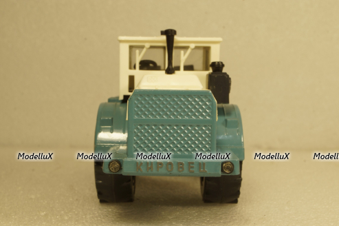 К-701, Кировец, голубой/белый, з-д Двигатель 1:43  