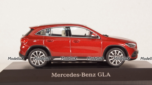 Mecedes GLA H247 designo patagonien red, B66961035, Spark 1:43 Уценка!