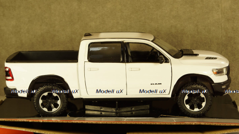 Ваз-2102, А11, кирпичный, Тантал/Радон 1:43