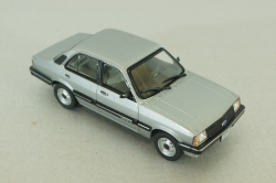 Chevrolet Chevette SL/E Sedan 1987 silver, OPC118, Opel Collection #118 1:43
