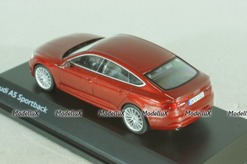 Audi A5 Sportback 2017 красный, Spark 1:43