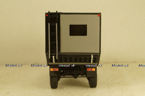 Mercedes Unimog 4х4 Кемпинг серый, KV мастерская 1:43