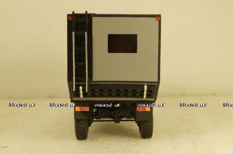 Mercedes Unimog 4х4 Кемпинг серый, KV мастерская 1:43