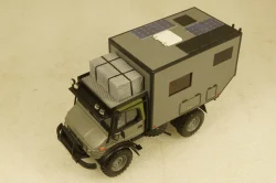 Mercedes Unimog 4х4 Кемпинг серый, KV мастерская 1:43