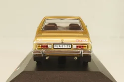 Tatra 613 limousene 1975, gold, IST138 1:43