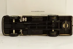 Land Rover 88 Series IIa Station Wagon Ace Ventura When Nature Calls 1995, 86562, Greenlight 1:43
