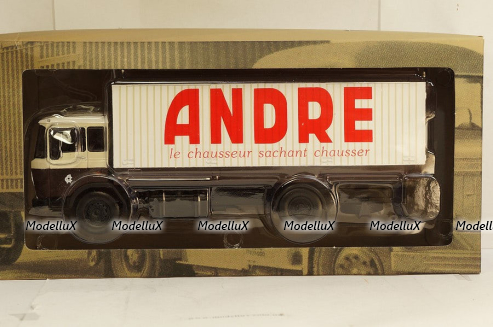 Land Rover 88 Series IIa Station Wagon Ace Ventura When Nature Calls 1995, 86562, Greenlight 1:43
