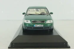 Land Rover 88 Series IIa Station Wagon Ace Ventura When Nature Calls 1995, 86562, Greenlight 1:43