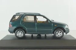 Mercedes ML 320 (W163) green, Vitesse 1:43