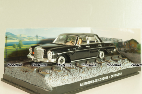 Mercedes-Benz 250 SE from movie "Octopussy" 1983, black, James Bond Modellauto Collection #23, 1:43 Дефект!