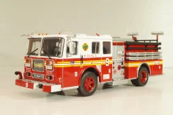Seagrave Marauder II fire pump appliance, New York Fire Department 2003, Altaya 1:43