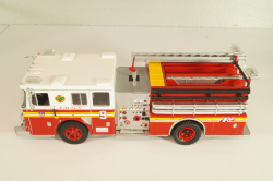 Seagrave Marauder II fire pump appliance, New York Fire Department 2003, Altaya 1:43